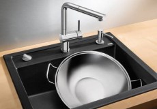 Вместительная мойка Blanco Dalago 6